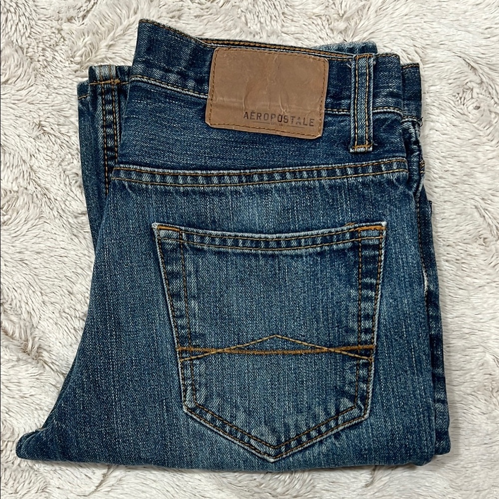 Men’s Aeropostale Blue Bootcut Jeans Medium Wash